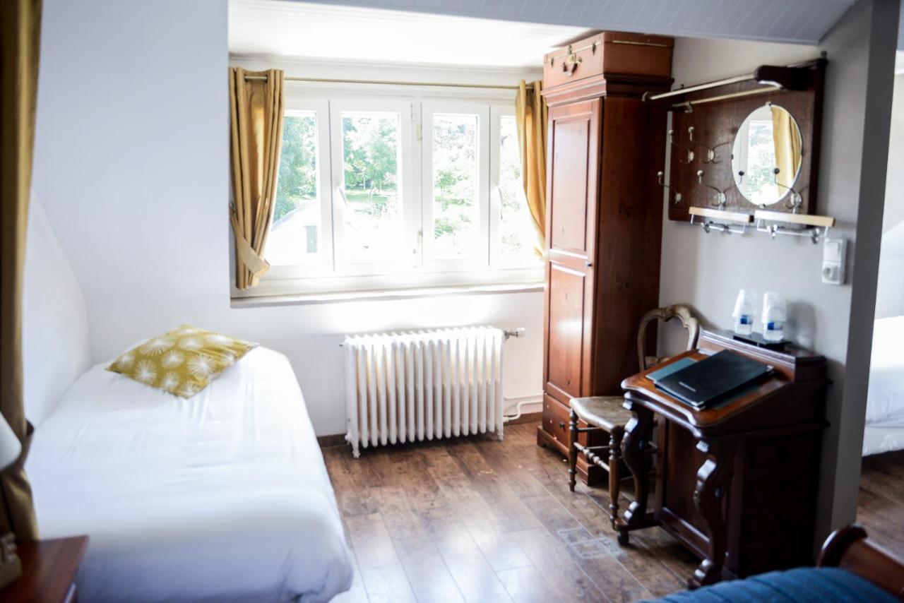 Logis Le Saint Hubert Hotel Haybes Exterior photo